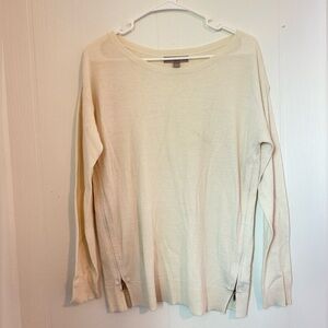 Beautiful Cream Banana Republic Sweater
